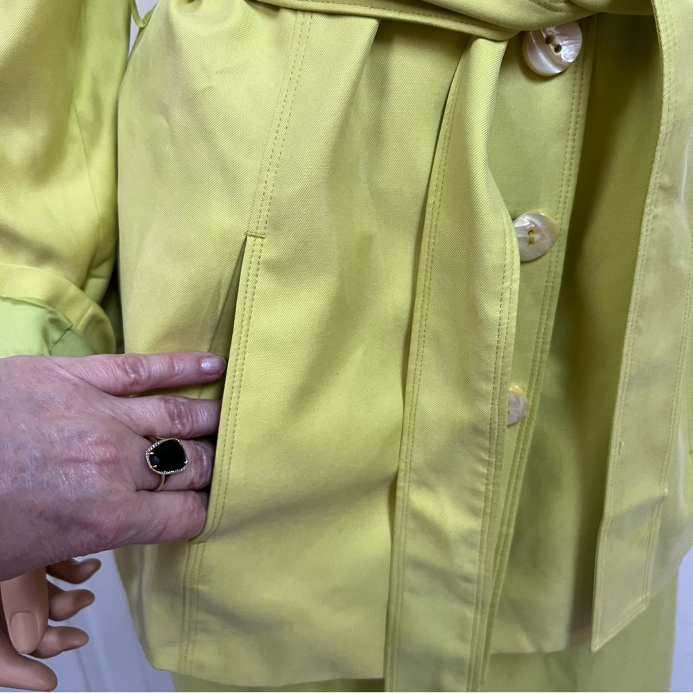 Dana Buchman Lime Green 100% Silk Button-Up Blazer & Skirt Set Belted Sz 12 NWT - Picture 6 of 16